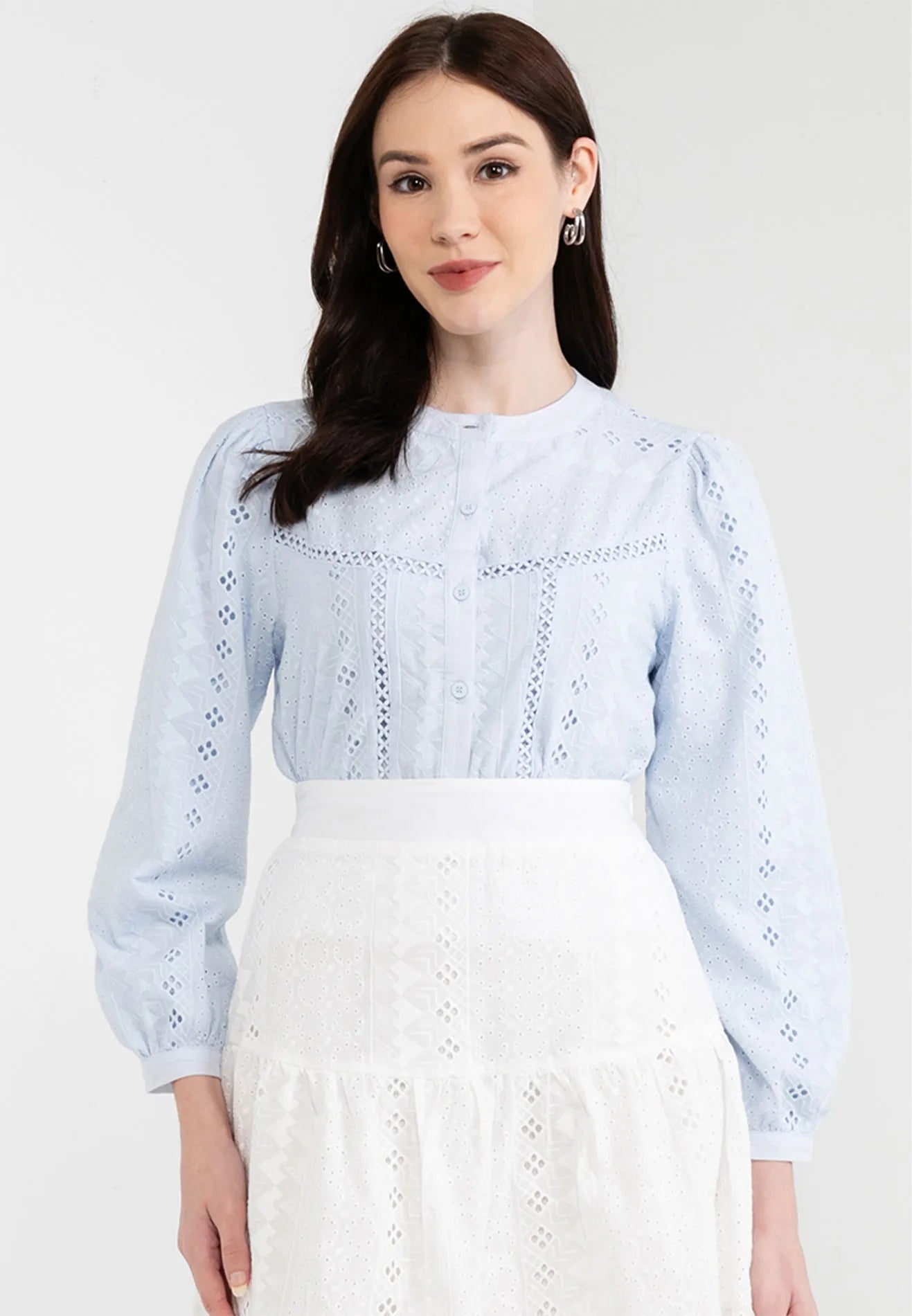 Mandarin Collar Geometric Print Lace Blouse