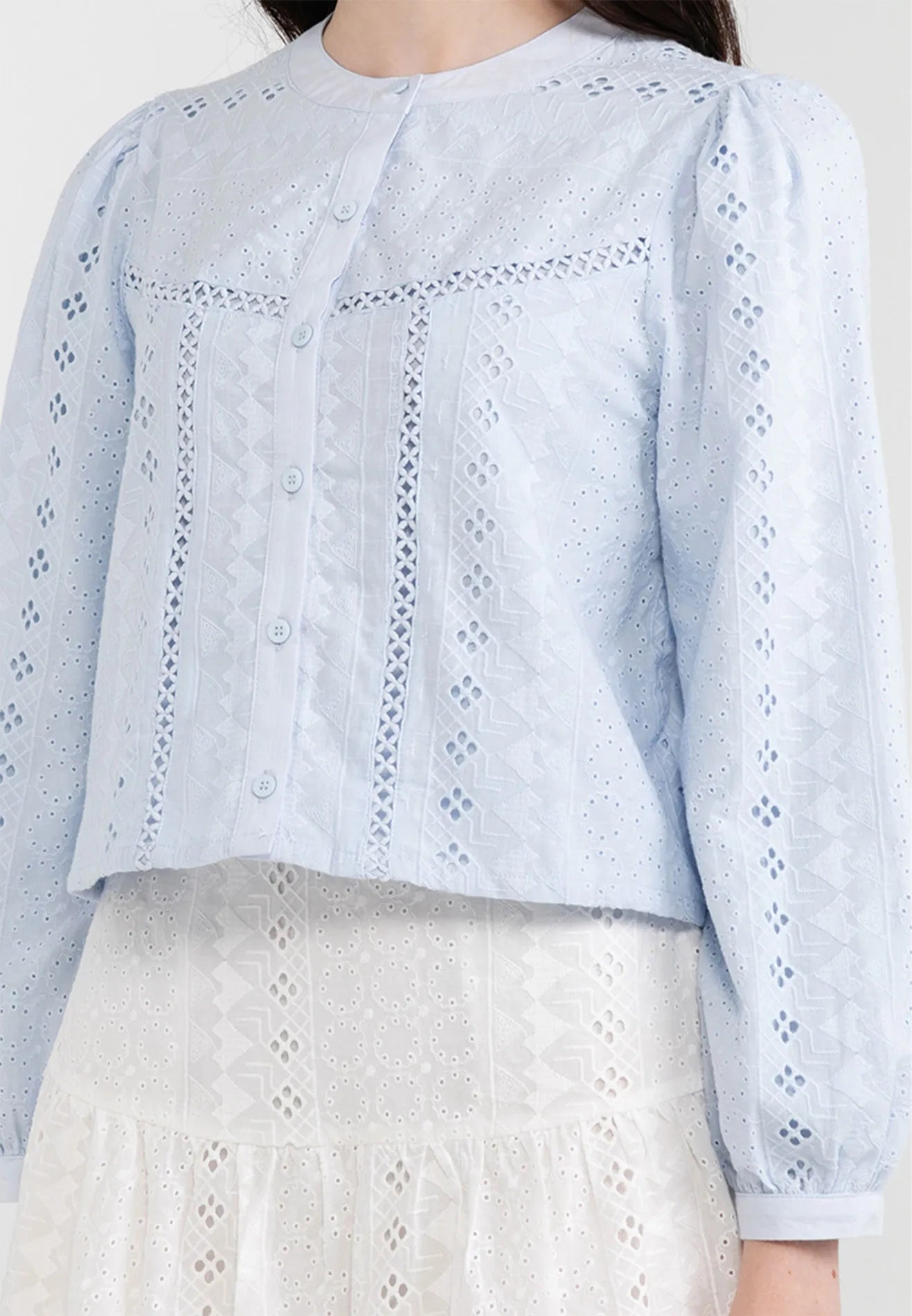 Mandarin Collar Geometric Print Lace Blouse