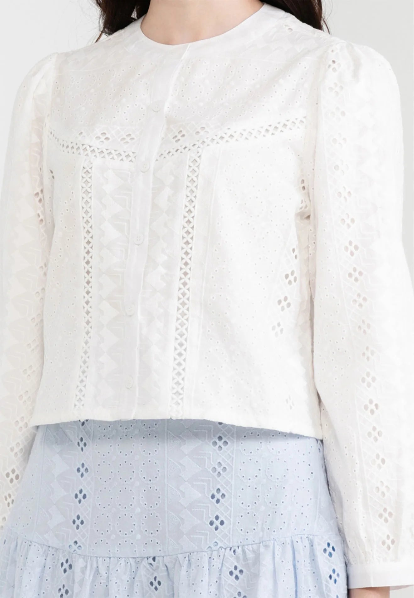 Mandarin Collar Geometric Print Lace Blouse