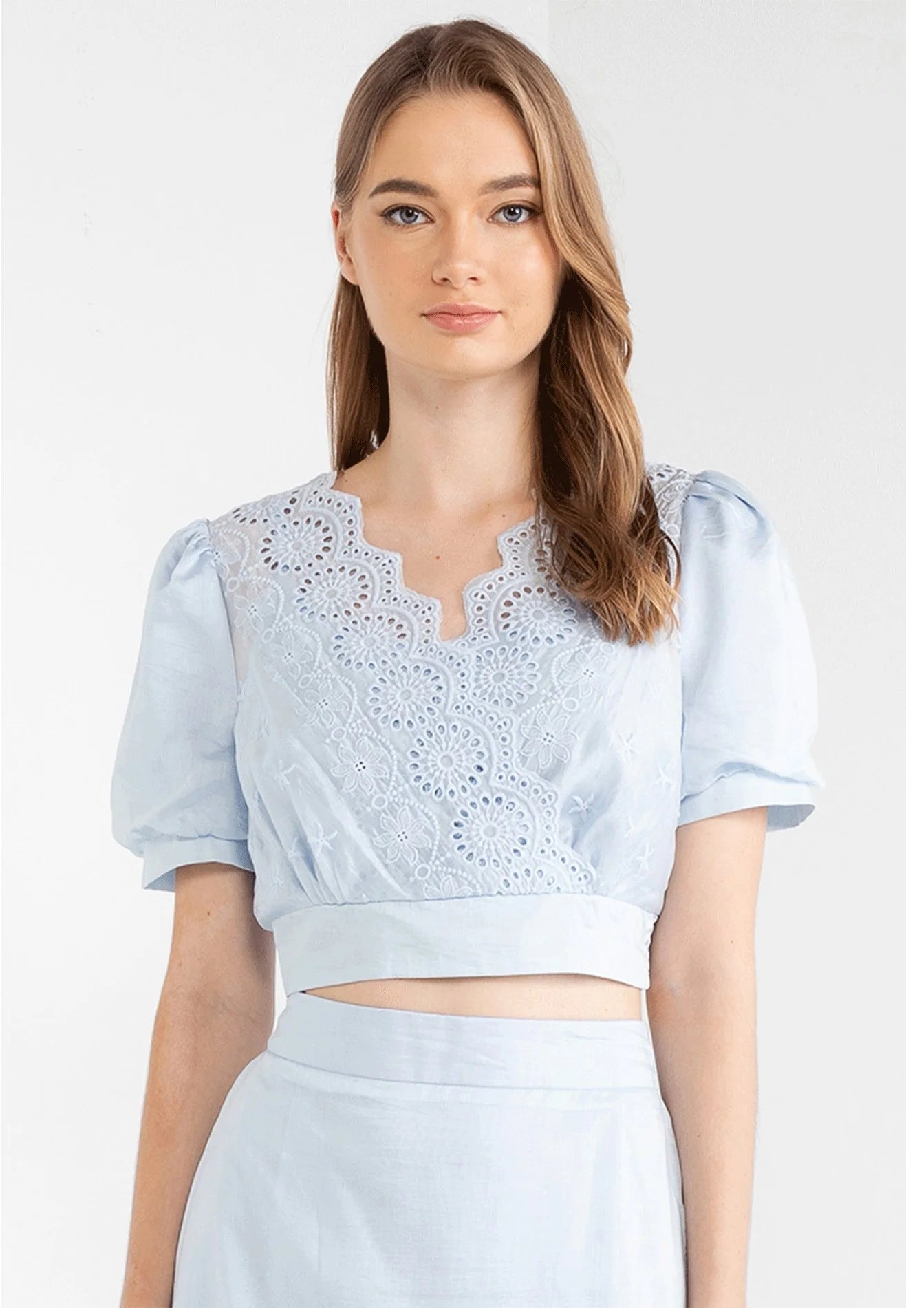 ELLE Apparel V-Neck Crop Top