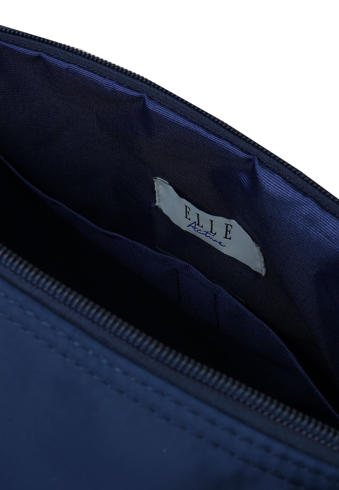 Elle 2024 duffle bag